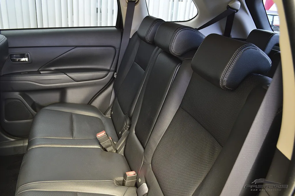 Mitsubishi All New Outlander GT