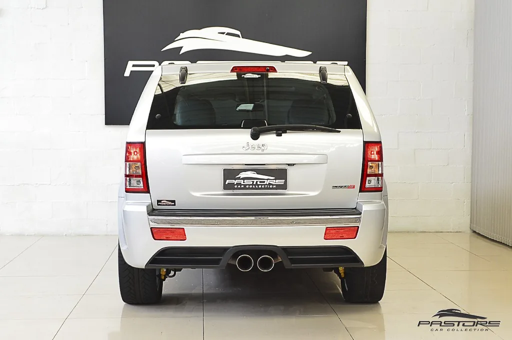 Jeep Grand Cherokee SRT8