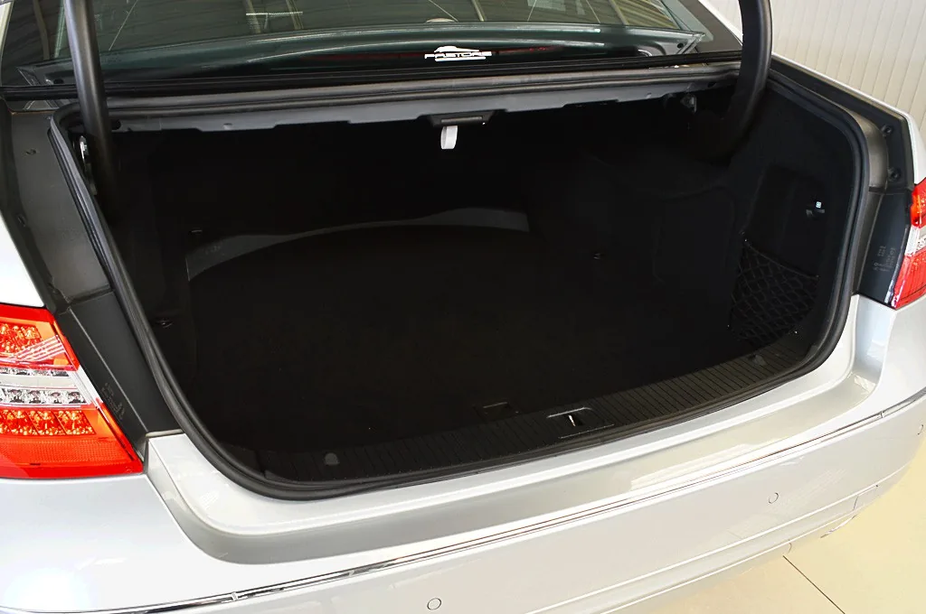 Mercedes-Benz E350 Avantgarde