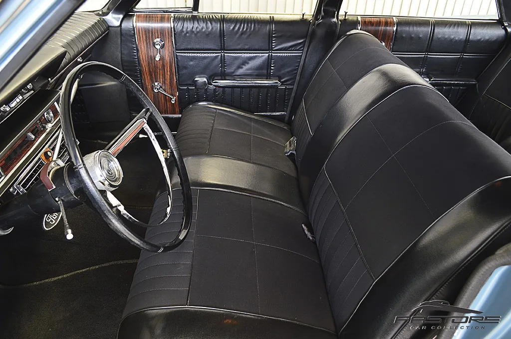 Ford Galaxie LTD