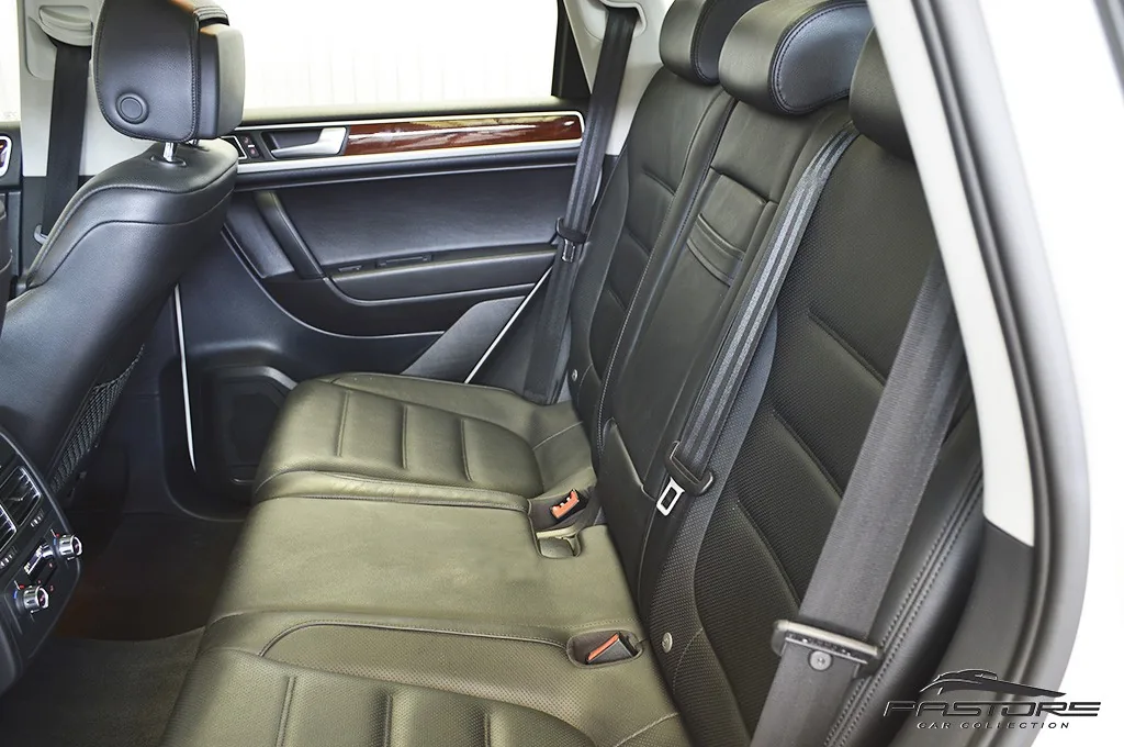 VW Touareg 4.2 V8
