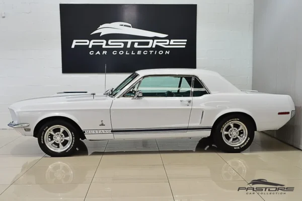 Ford Mustang Hard Top