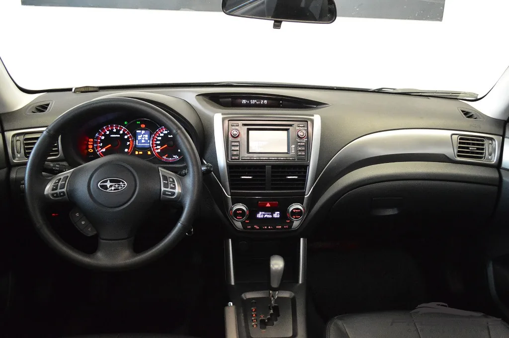 Subaru Forester 2.0 LX
