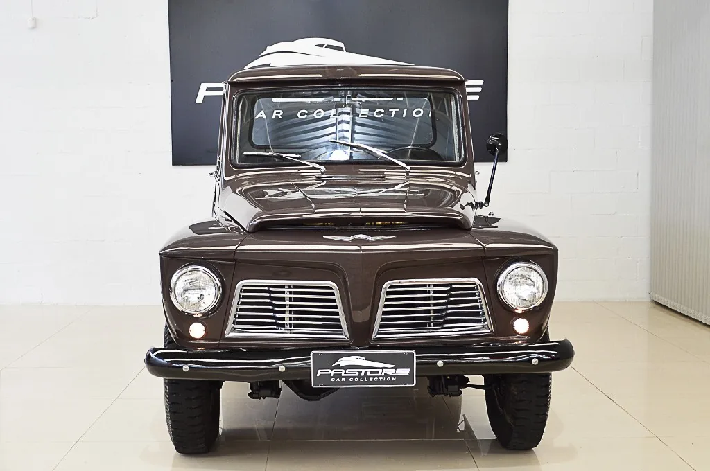 Willys F-75 Pickup