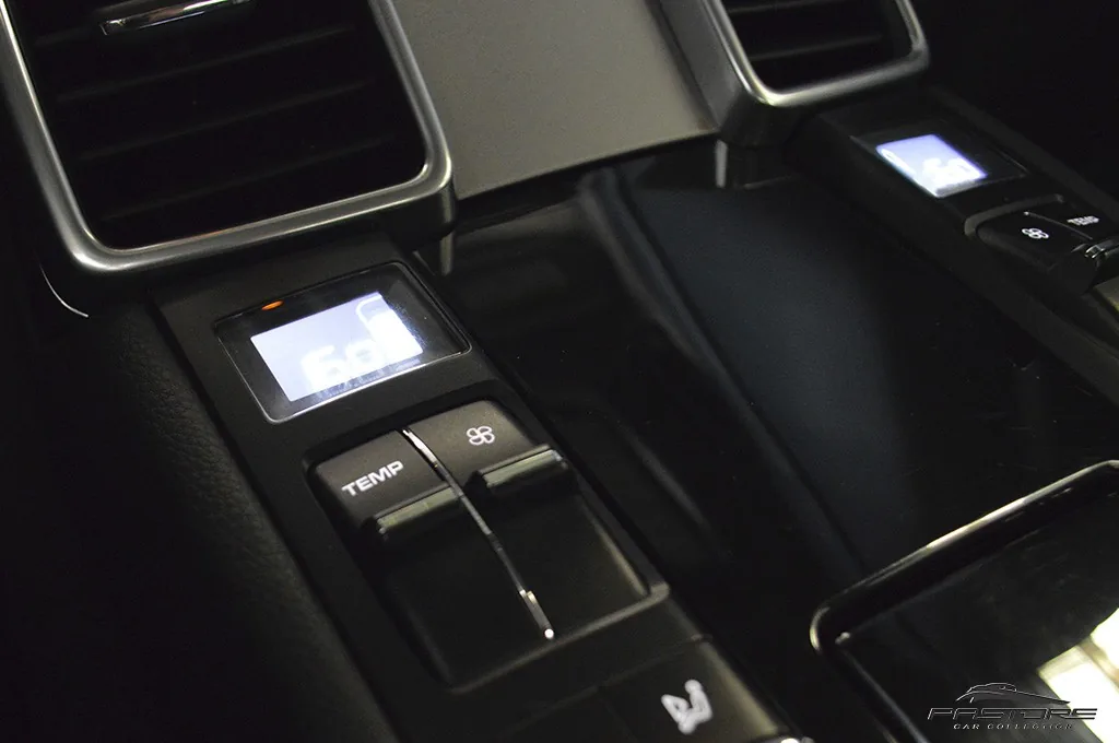 Porsche Panamera S