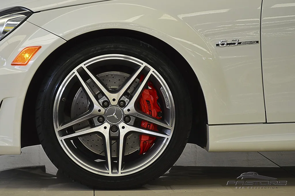 Mercedes-Benz C63 AMG