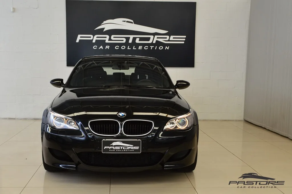 BMW M5 5.0 V10