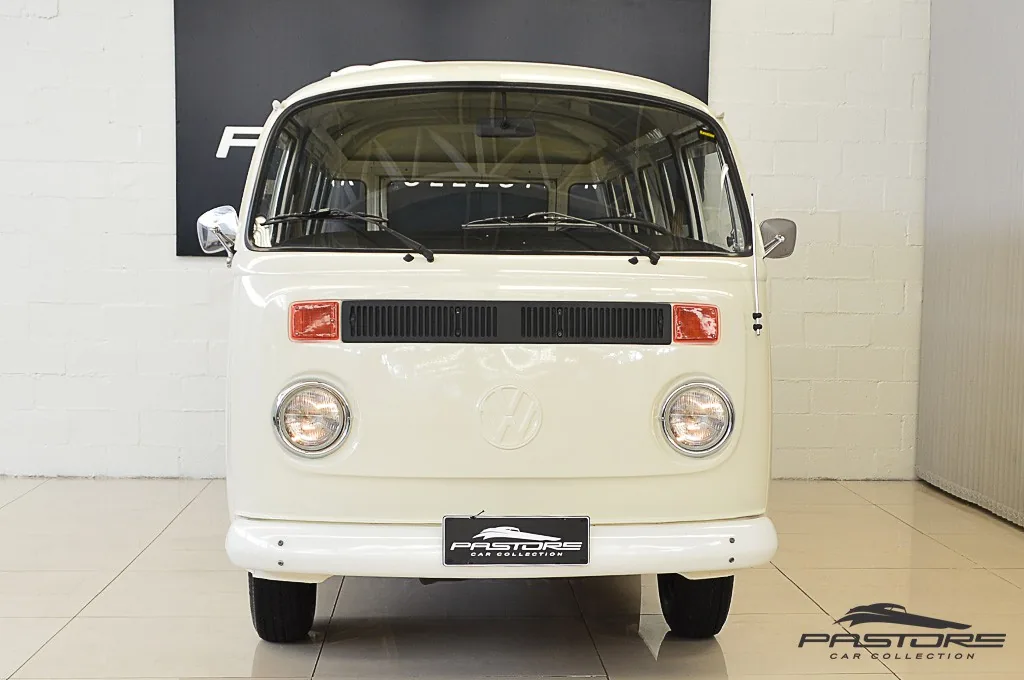 VW Kombi Standard