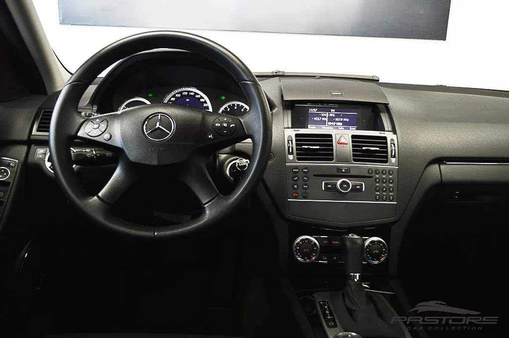 Mercedes-Benz C180 Classic