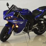 Yamaha YZF R1