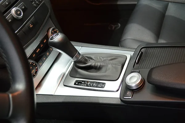 Mercedes-Benz C280