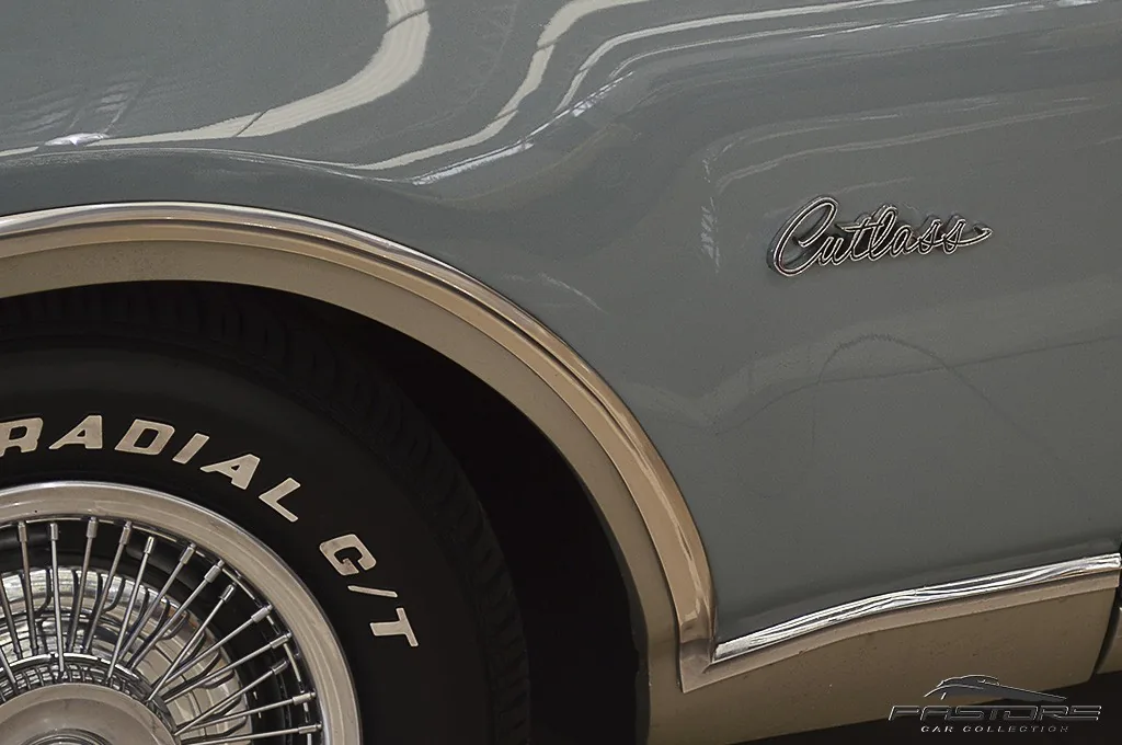 Oldsmobile Cutlass Supreme