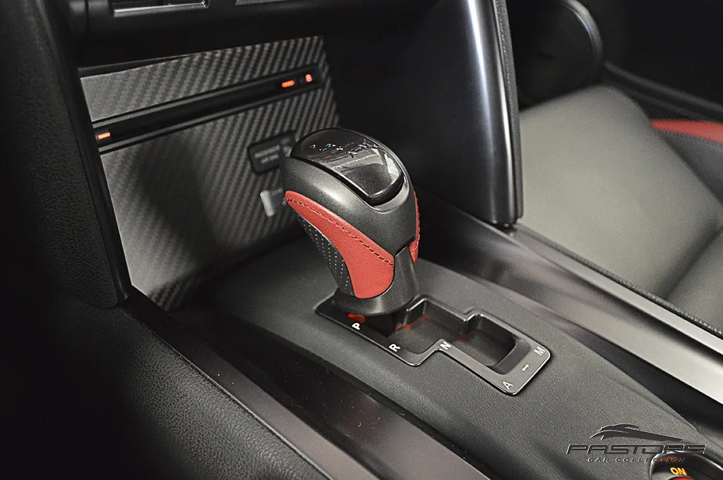 Nissan GT-R Black Edition