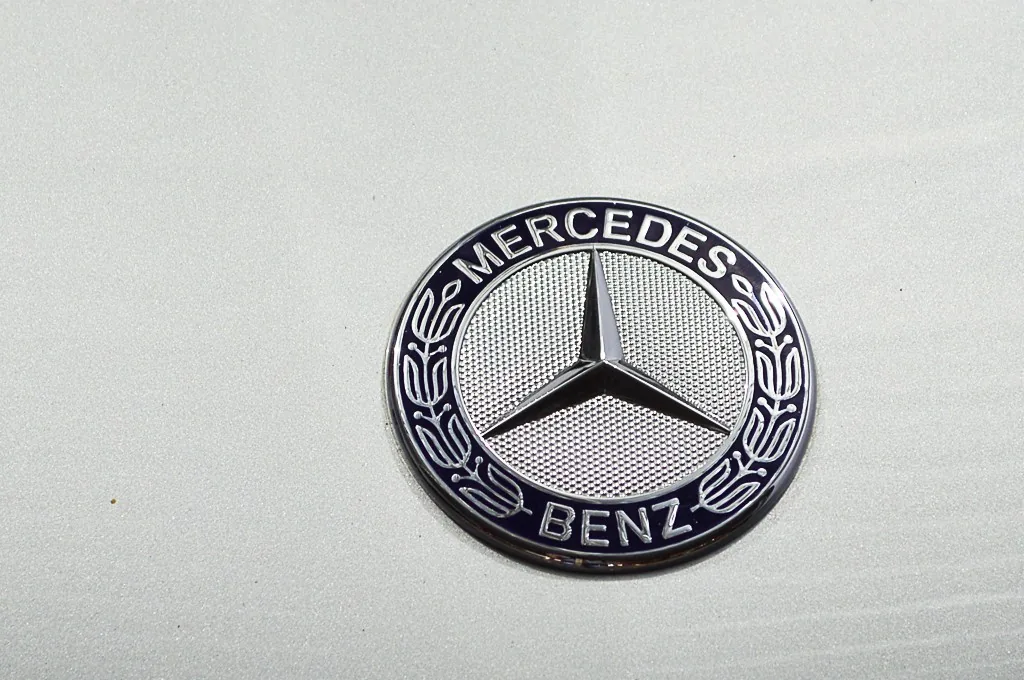 Mercedes-Benz C280