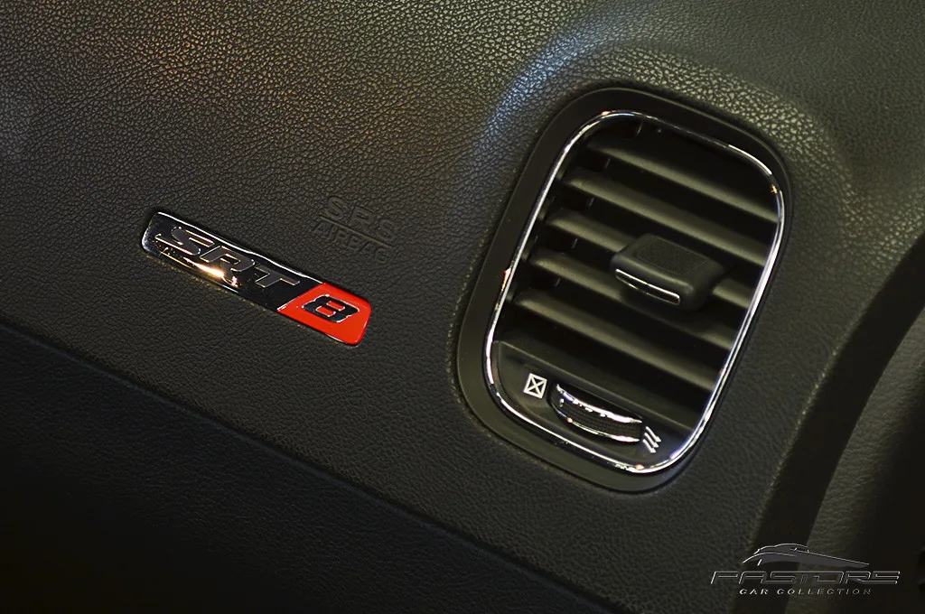 Dodge Charger SRT8