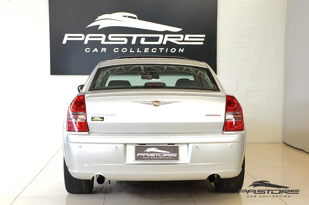 Chrysler 300C SRT8