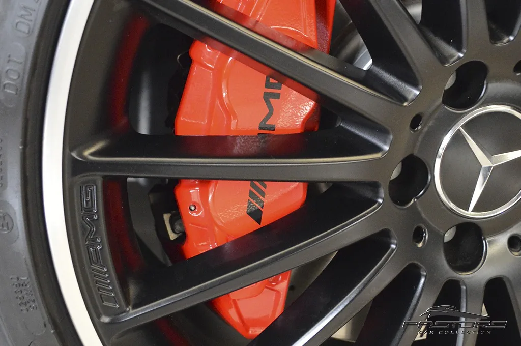 Mercedes-Benz A45 AMG