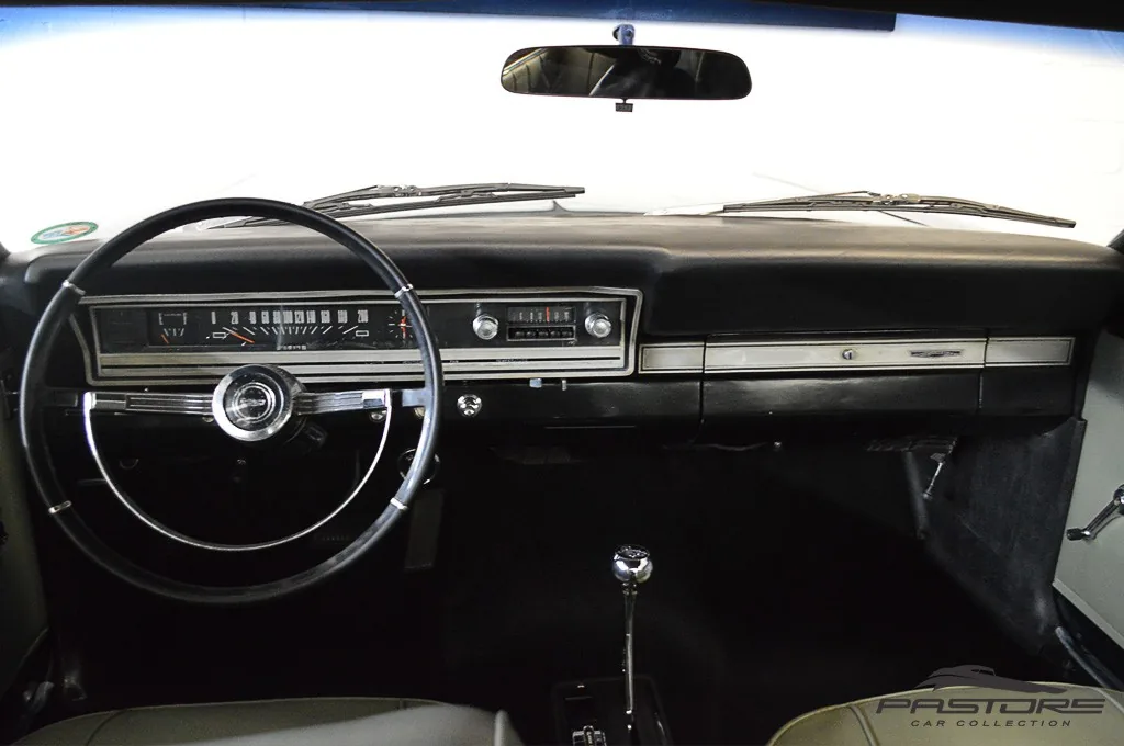 Ford Fairlane 500