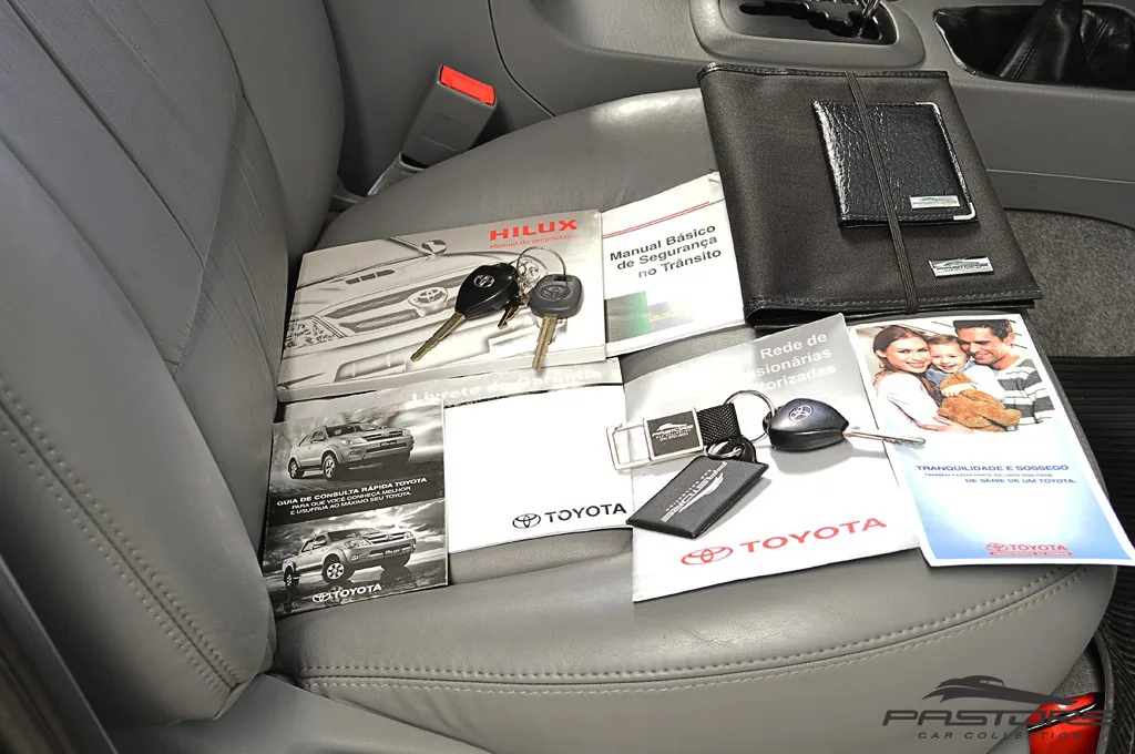 Toyota Hilux CD 4X4 SRV AT