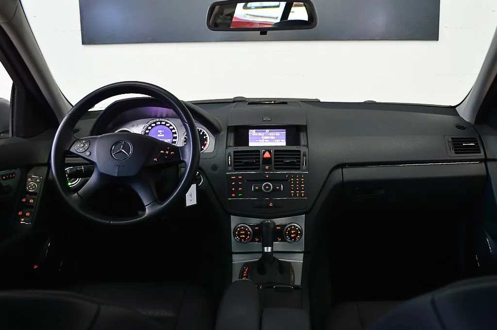 Mercedes-Benz C280