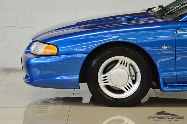 Ford Mustang 3.8 V6