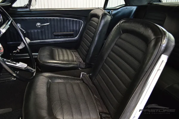Ford Mustang Hard Top