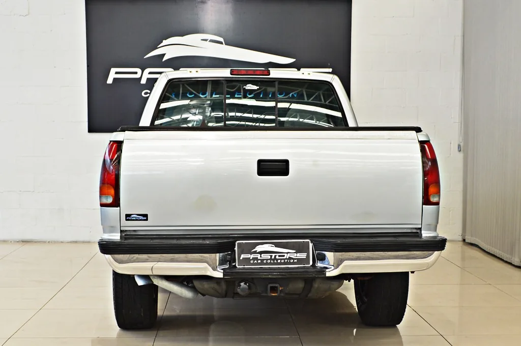 GM Silverado DLX TDI