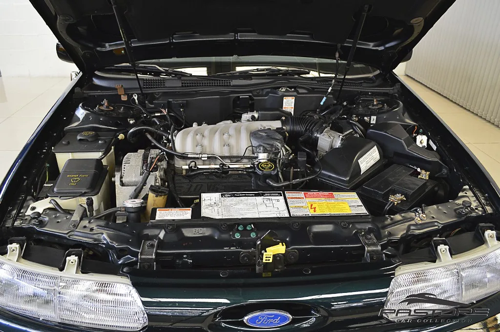 Ford Taurus GL
