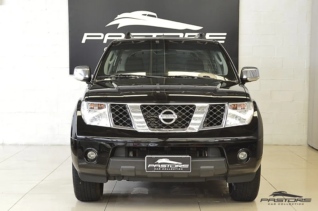 Nissan Pathfinder SE 2.5 TDI