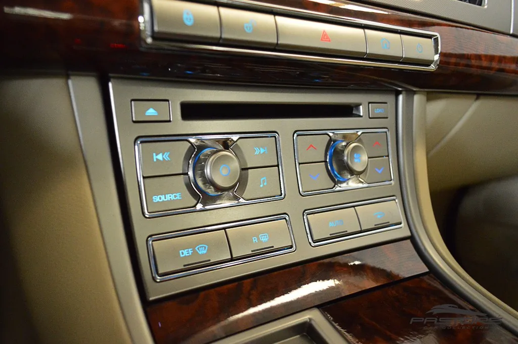 Jaguar XF Premium Luxury