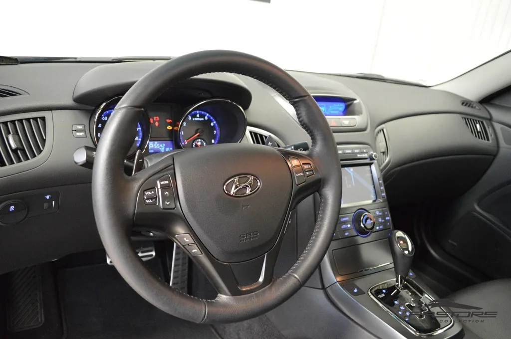 Hyundai Genesis Coupé 3.8 V6