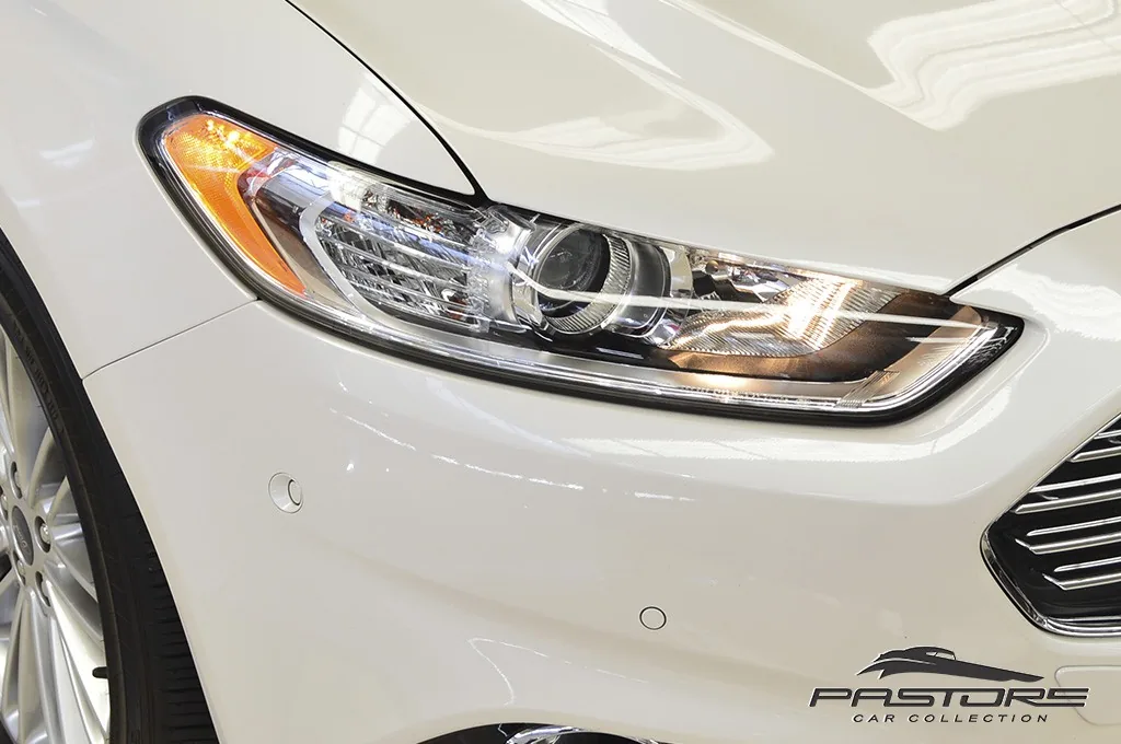 Ford Fusion Titanium Hybrid