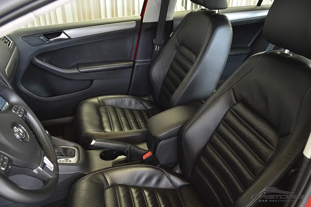 VW Jetta 2.0 TSI Highline
