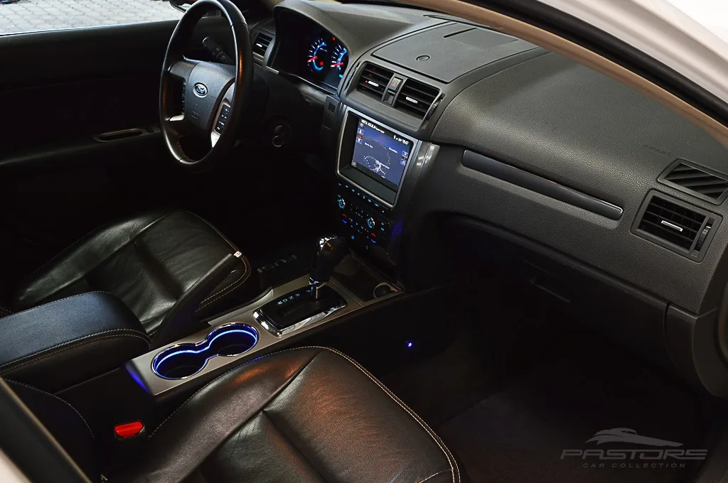 Ford Fusion V6 FWD