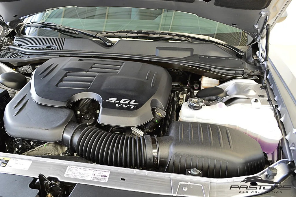 Dodge Challenger SXT Plus