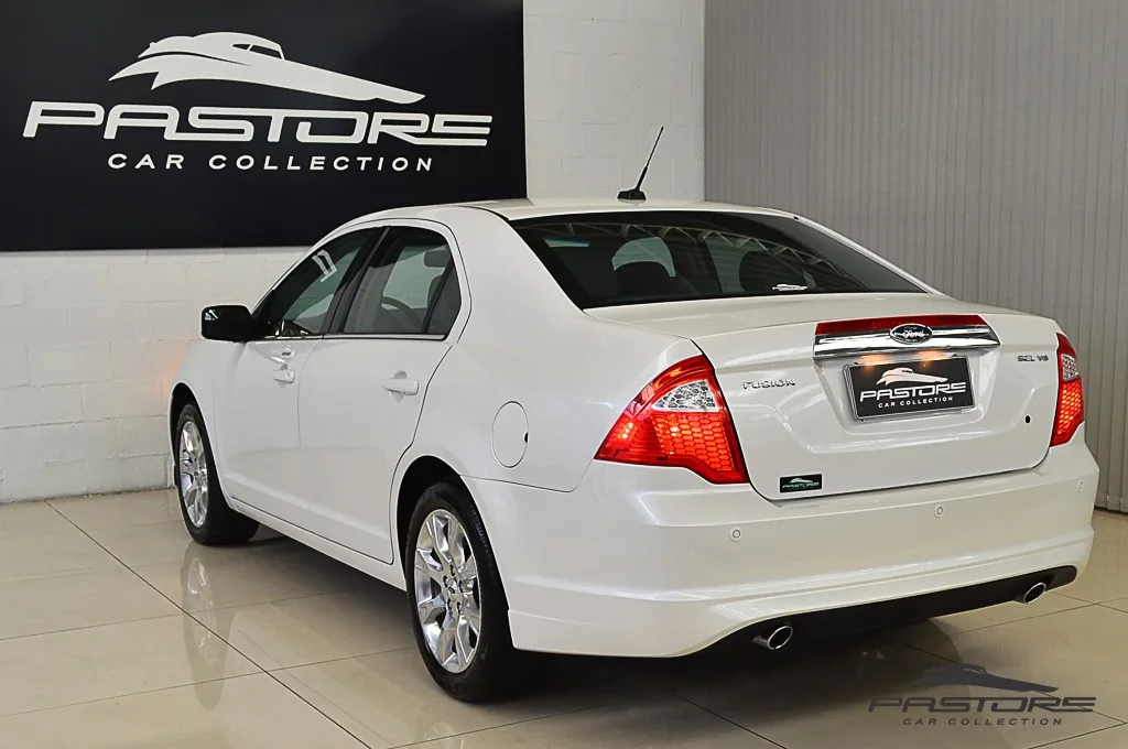 Ford Fusion V6 FWD