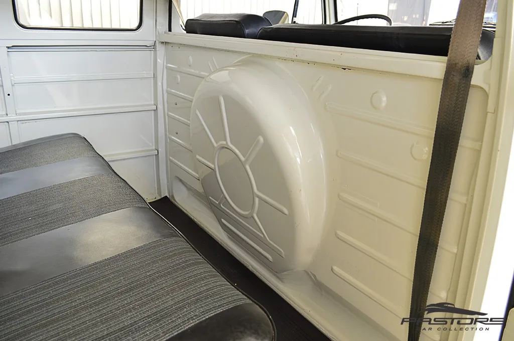 VW Kombi Standard