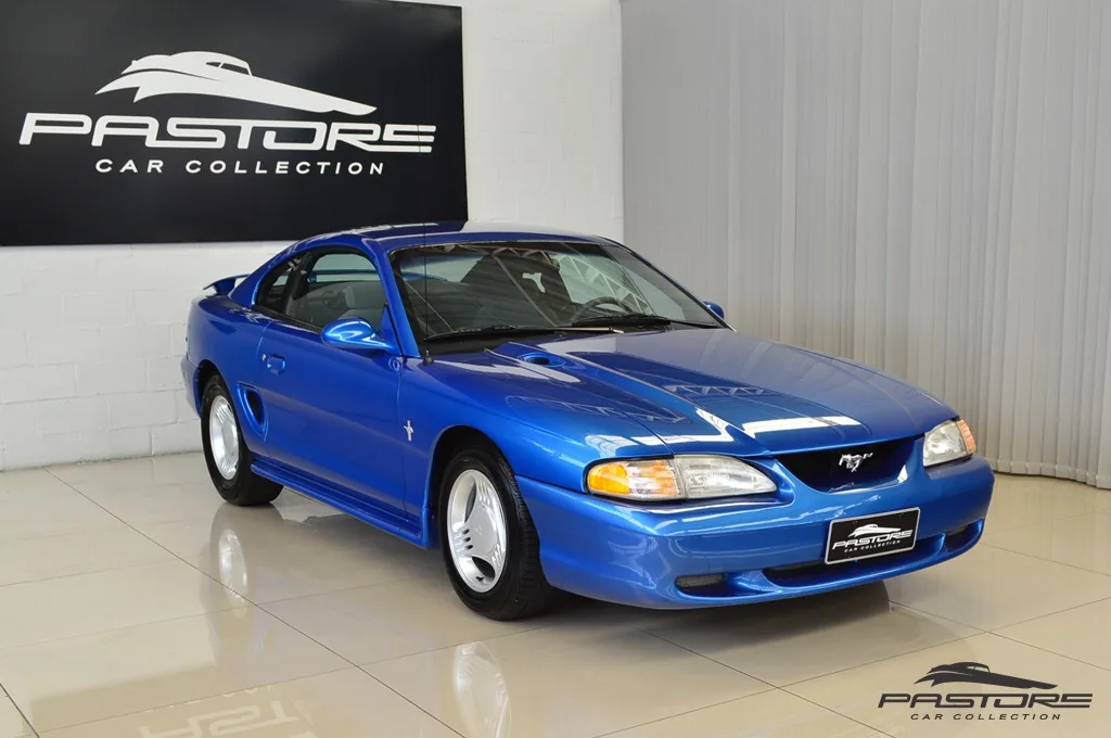 Ford Mustang 3.8 V6