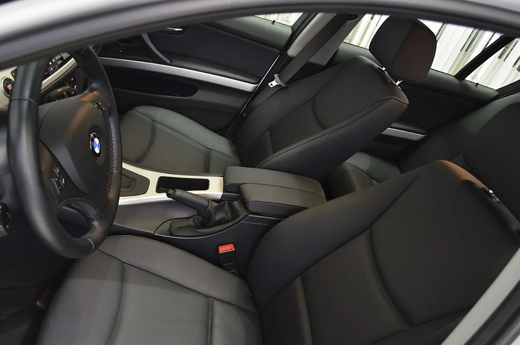 BMW 320i TOP