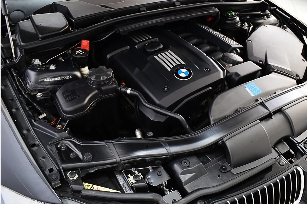 BMW 325i