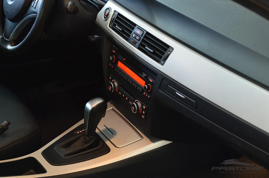 BMW 320i TOP
