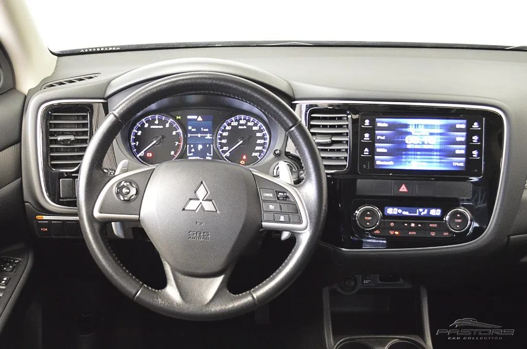 Mitsubishi All New Outlander GT