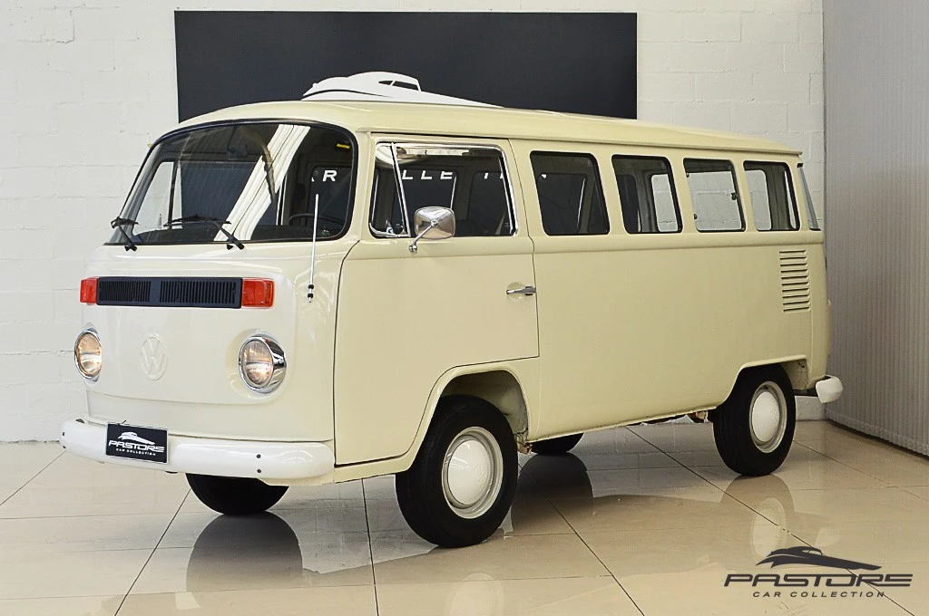 VW Kombi Standard