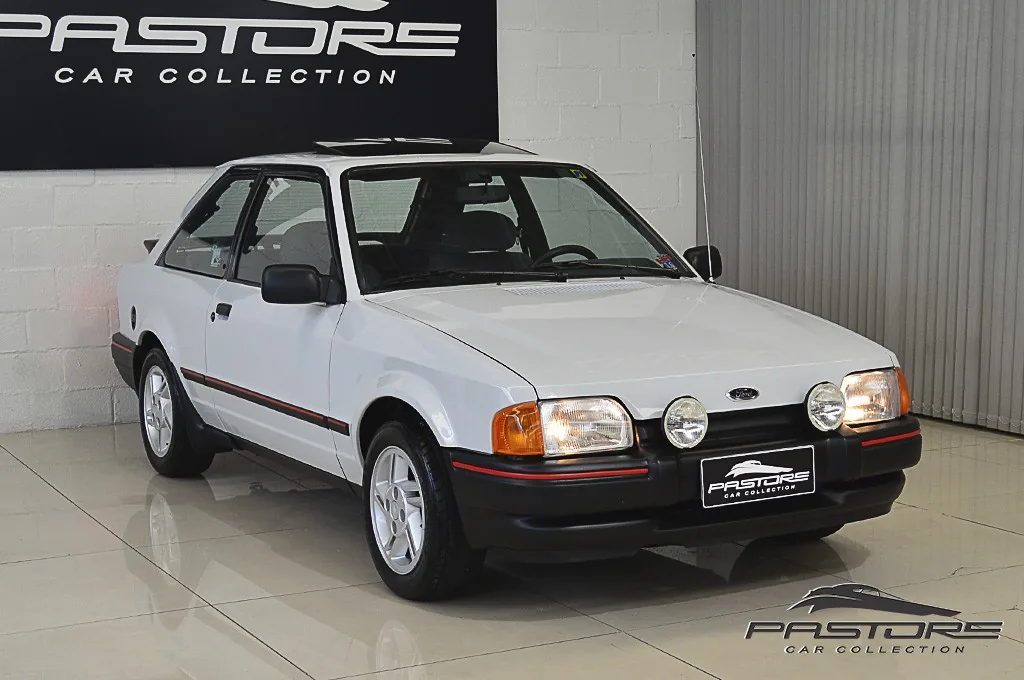 Ford Escort XR3