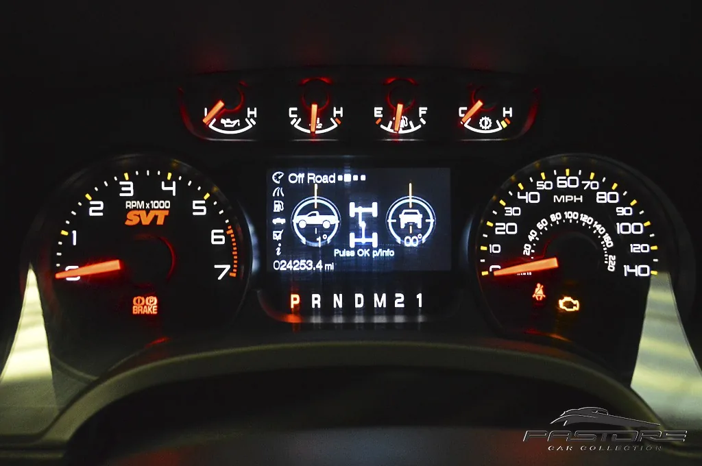 Ford F-150 SVT Raptor