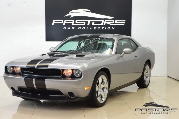 Dodge Challenger SXT Plus
