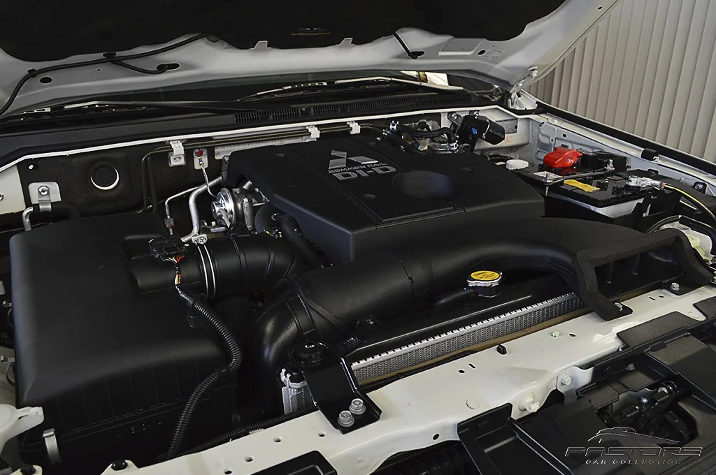 Mitsubishi Pajero Full 3.2 HPE