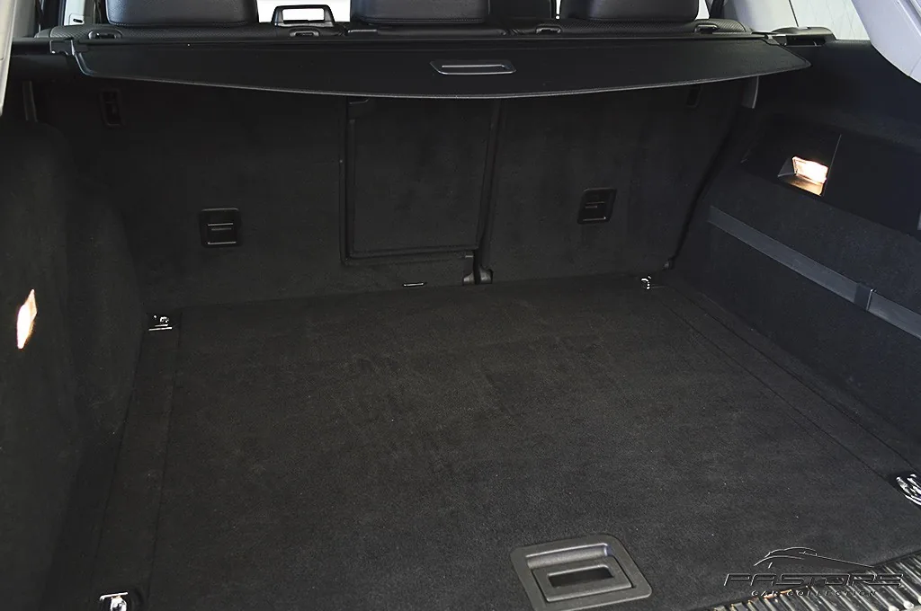 VW Touareg 4.2 V8