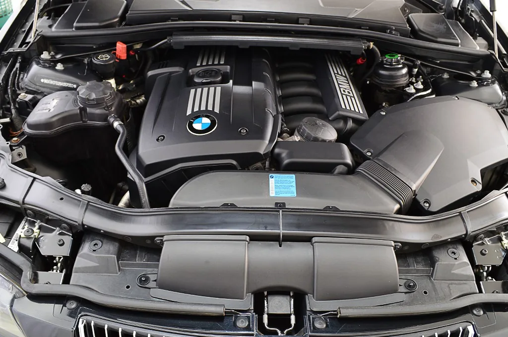 BMW 325i