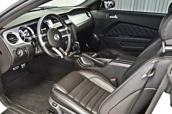 Ford Mustang V6 Premium